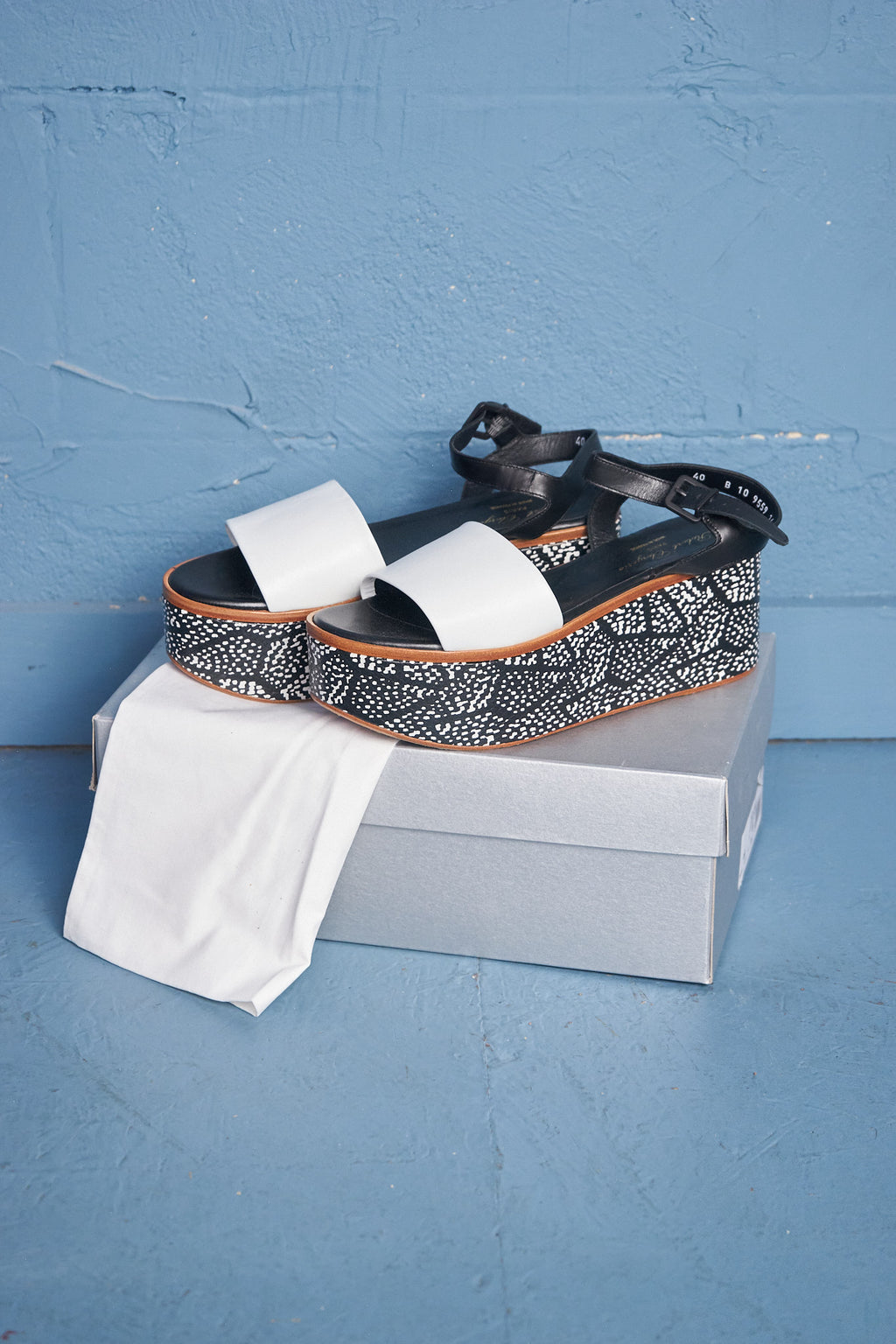 Robert Clergerie B+W Wedge (NEW)