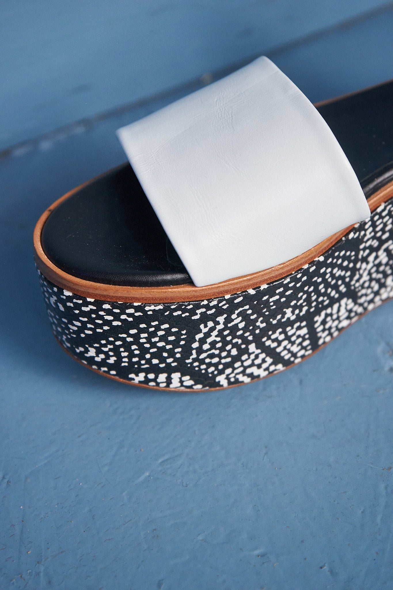 Robert Clergerie B+W Wedge (NEW)